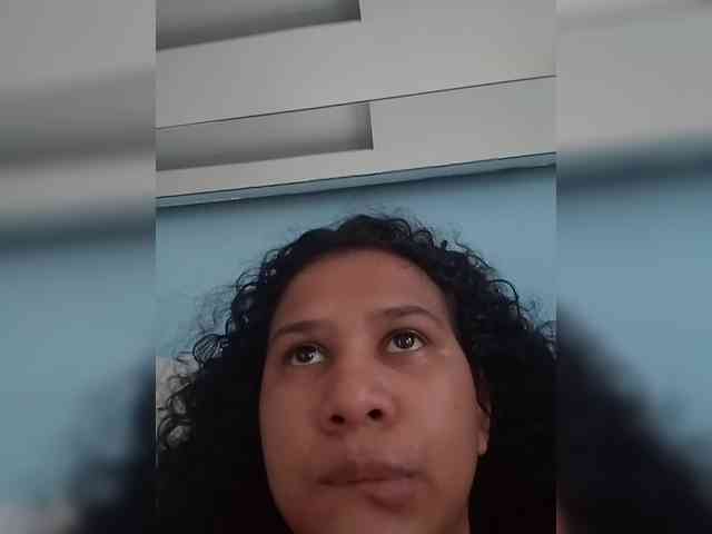 MedusaFoxx webcam
