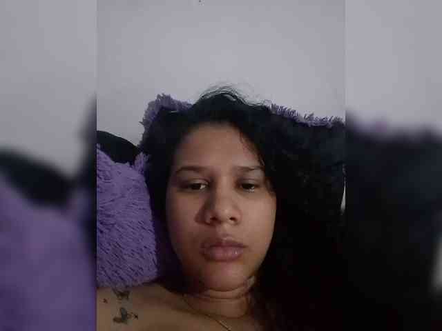 MedusaFoxx webcam