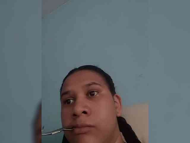 MedusaFoxx webcam