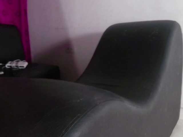 AmazingGroupHot69 live webcam show