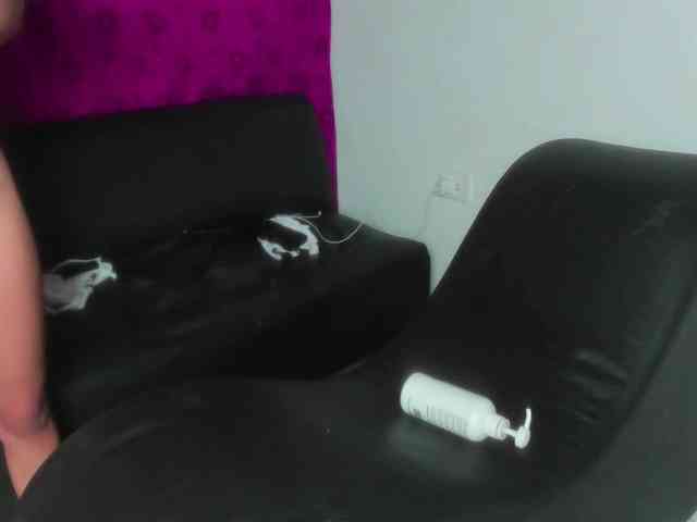 AmazingGroupHot69 webcam