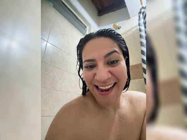 LuanaFranccesca webcam