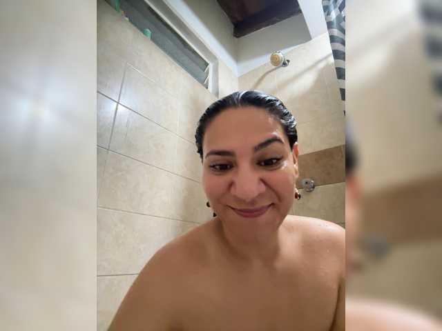 go to chat with LuanaFranccesca