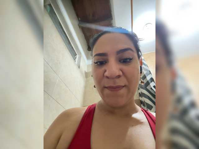  LuanaFranccesca chat room
