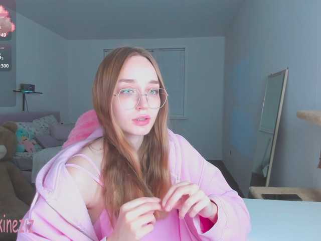 Polikinesis live cam on BongaCams