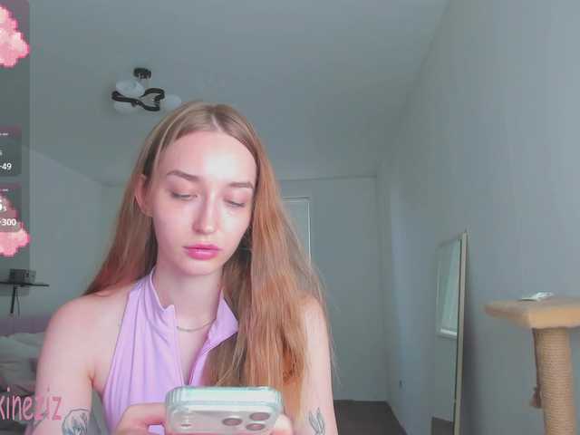 Polikinesis live webcam show