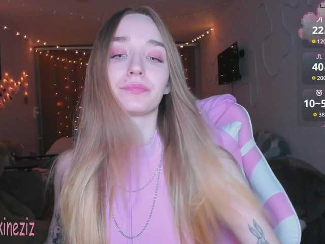 Polikinesis's BongaCams show and profile