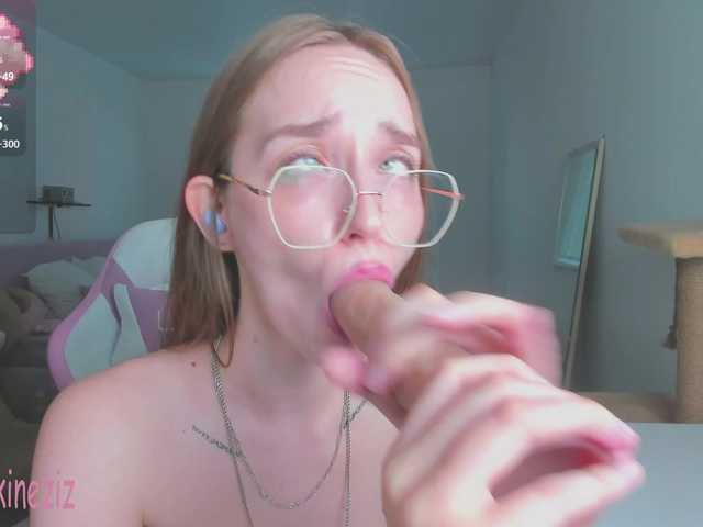 Polikinesis live webcam show
