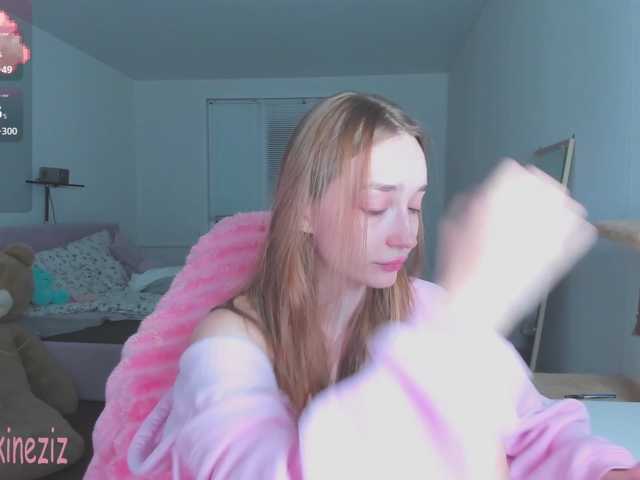 Polikinesis live cam on BongaCams