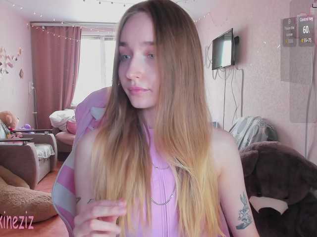 Polikinesis's BongaCams show and profile