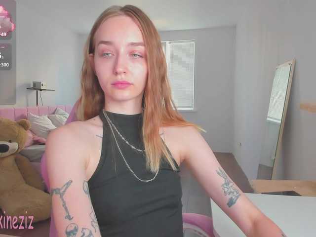 Polikinesis live cam on BongaCams