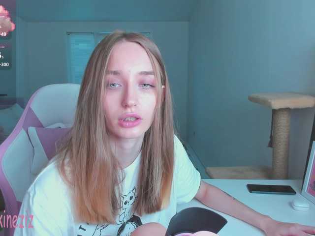 Polikinesis live cam on BongaCams
