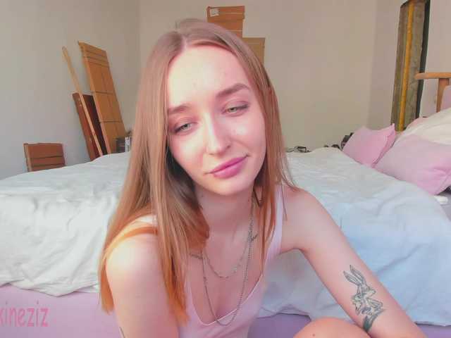 Polikinesis live cam on BongaCams