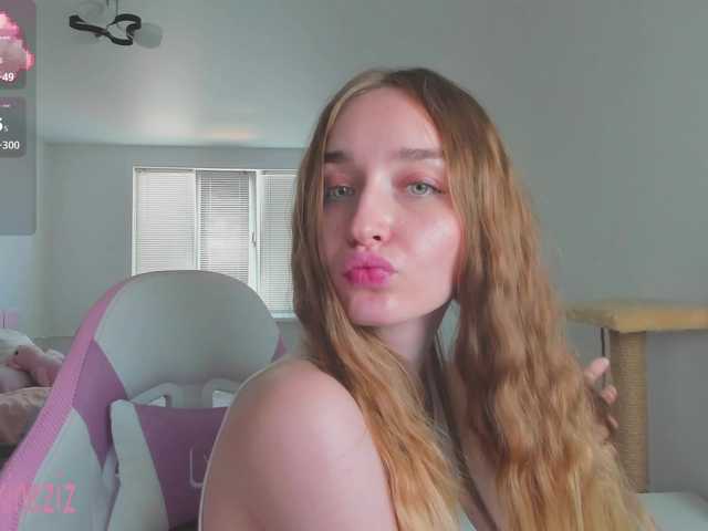 Polikinesis live cam on BongaCams