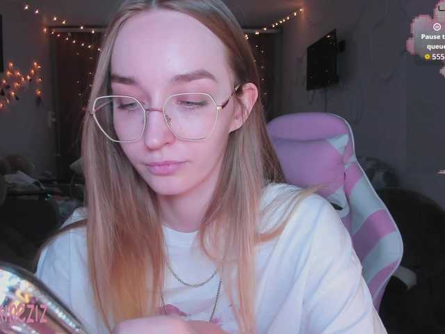 Polikinesis's BongaCams show and profile