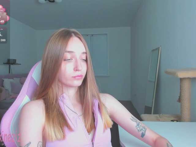 Polikinesis live webcam show