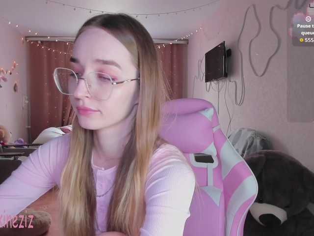 Polikinesis's BongaCams show and profile