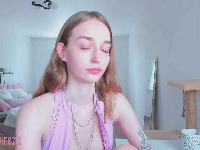 Polikinesis live cam on BongaCams