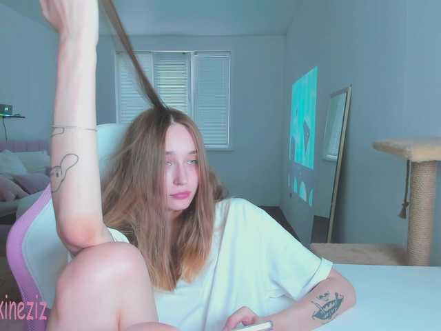 Polikinesis live cam on BongaCams