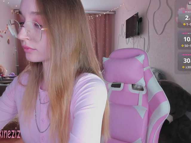 Polikinesis's BongaCams show and profile