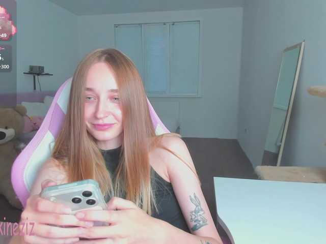 Polikinesis live cam on BongaCams