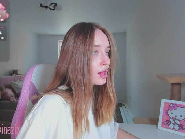 Polikinesis live cam on BongaCams