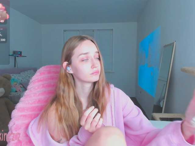Polikinesis live cam on BongaCams