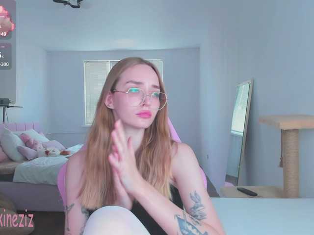 Polikinesis live cam on BongaCams