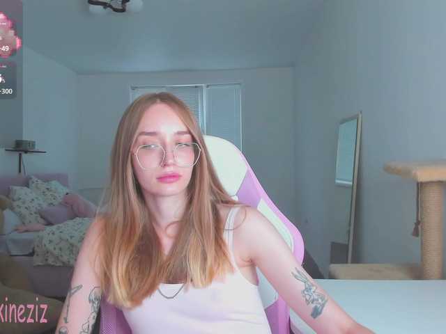 Polikinesis live cam on BongaCams
