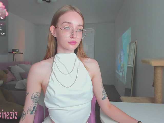 Polikinesis live cam on BongaCams