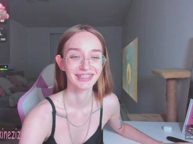 Polikinesis live cam on BongaCams
