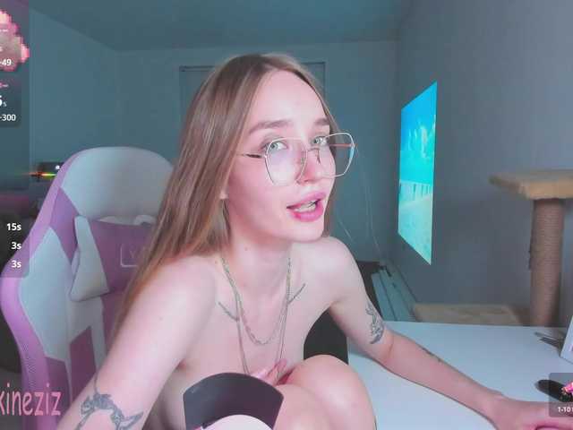 Polikinesis live cam on BongaCams