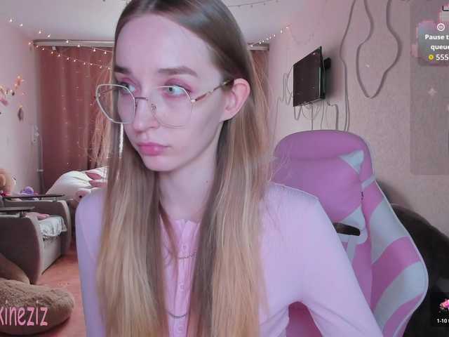 Polikinesis's BongaCams show and profile