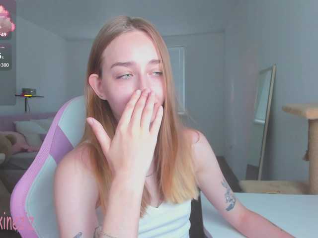 Polikinesis live cam on BongaCams