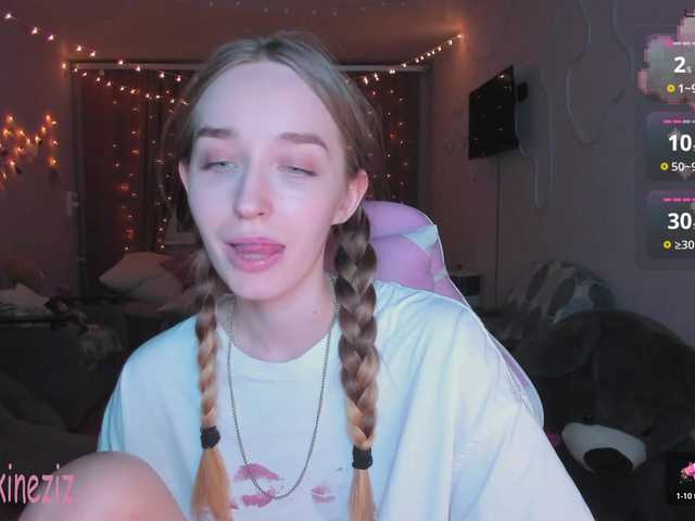 Polikinesis's BongaCams show and profile