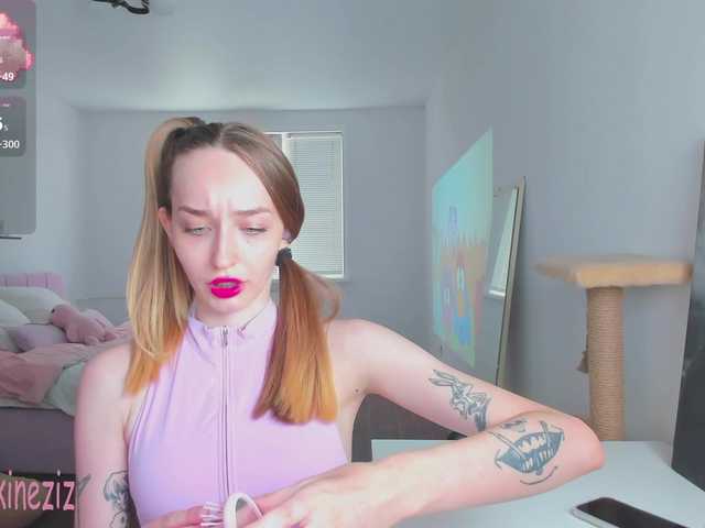 Polikinesis live webcam show