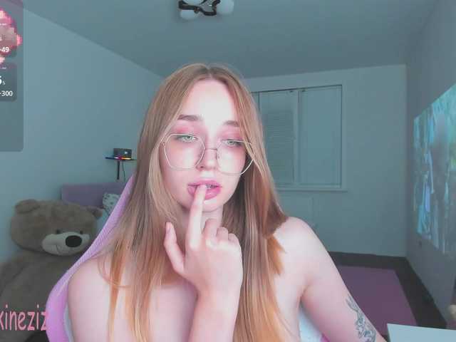Polikinesis live cam on BongaCams