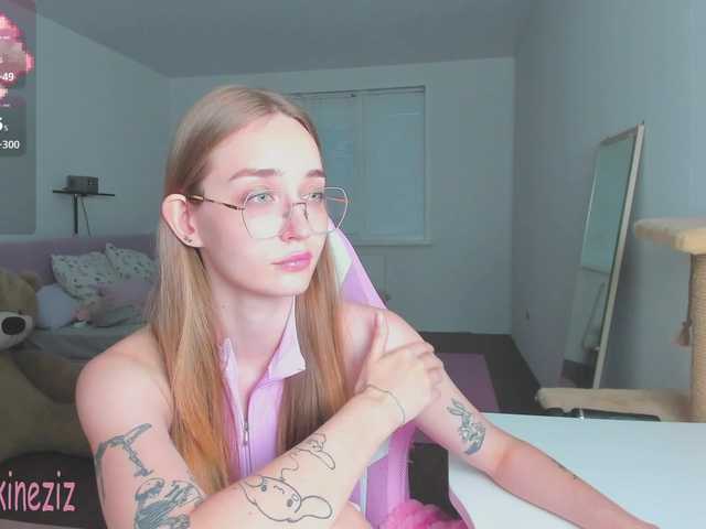 Polikinesis live cam on BongaCams