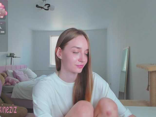 Polikinesis live cam on BongaCams