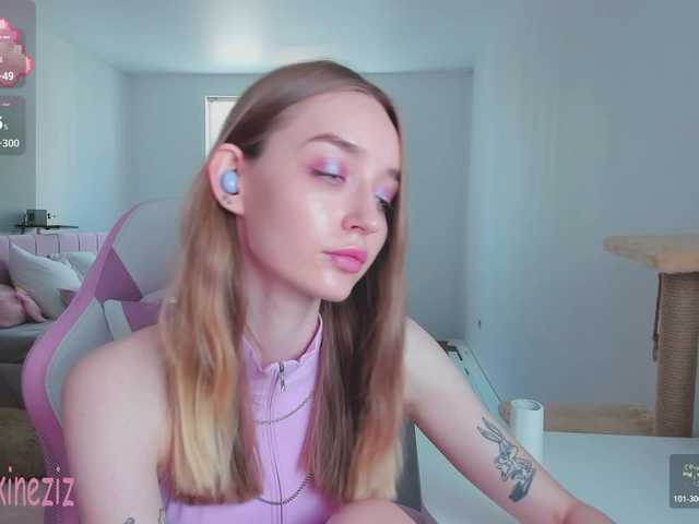 Polikinesis live cam on BongaCams
