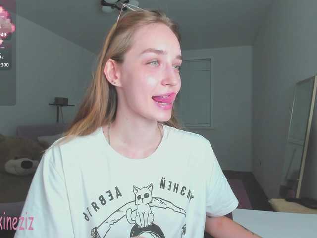 Polikinesis live cam on BongaCams