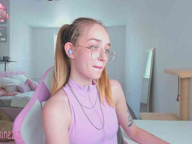 Polikinesis Sex Cam Show