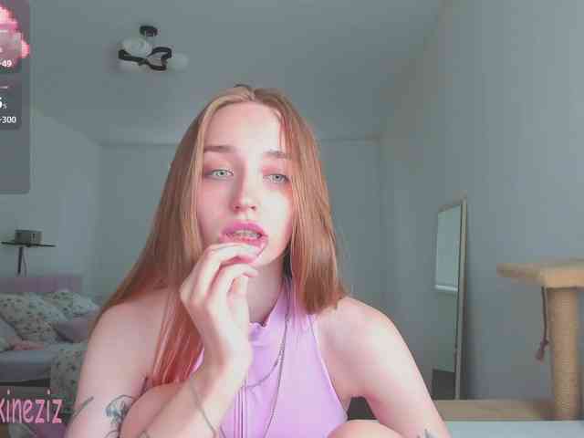 Polikinesis Sex Cam Show