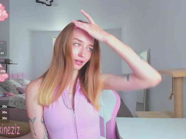 Polikinesis Sex Cam Show