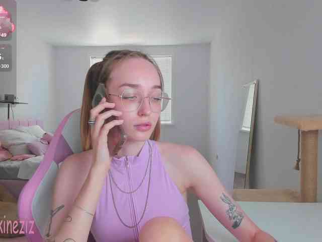 Polikinesis Sex Cam Show