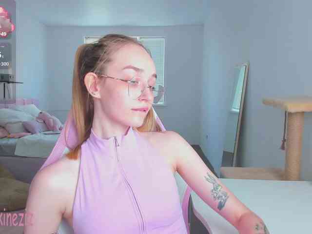 Polikinesis Sex Cam Show