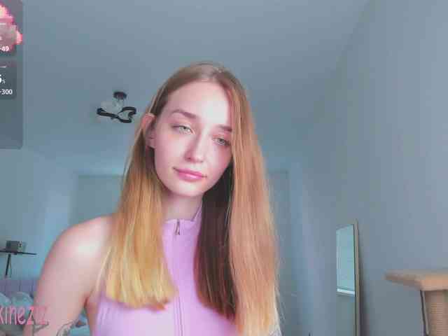 Model: Polikinesis