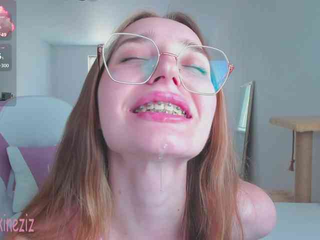 Polikinesis Sex Cam Show
