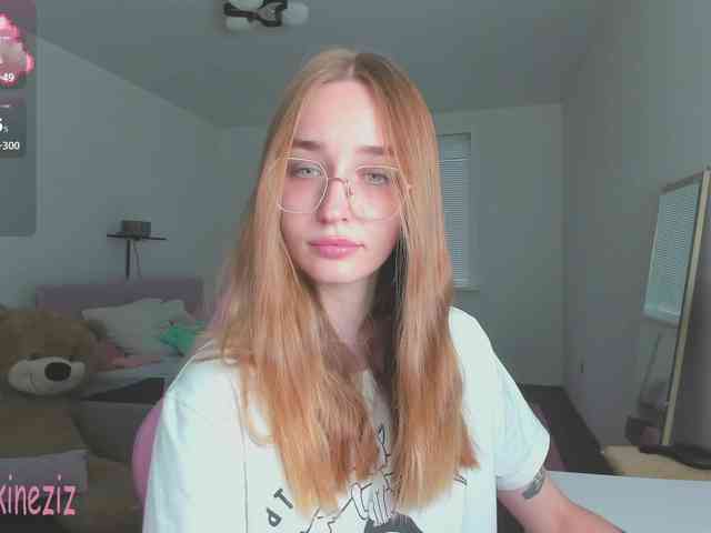Model: Polikinesis