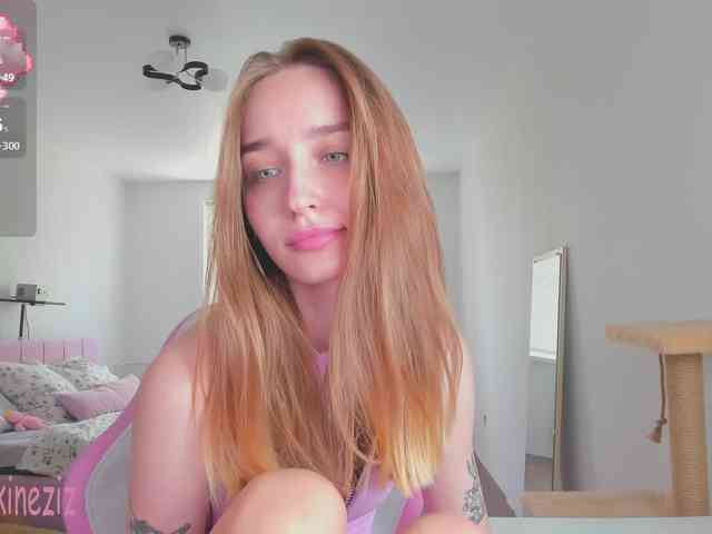Polikinesis Sex Cam Show